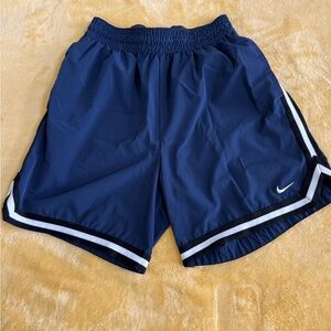 Nike Men's DNA dri fit basketball shorts, 6” inseam with pockets